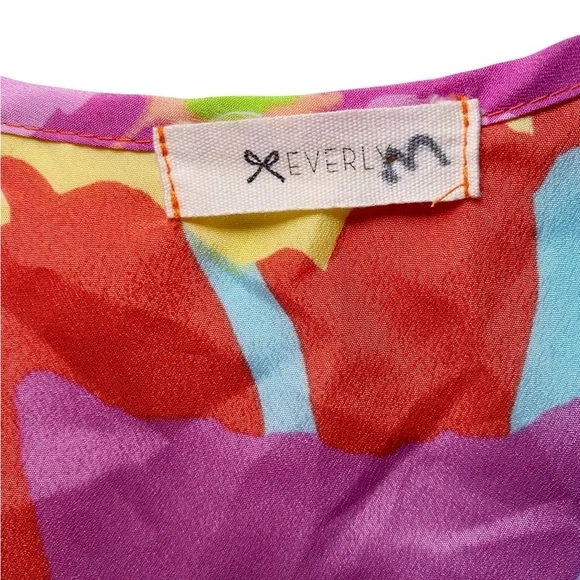 Everly Colorful Abstract Floral Print Sleeveless Top - Picture 7 of 12